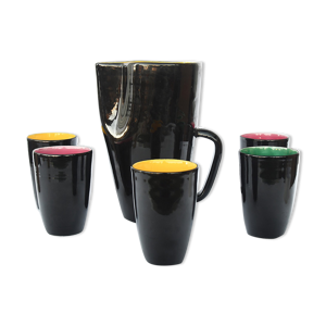 Pichet et cinq verres en céramique