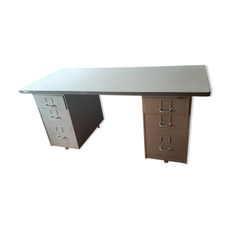 Strafor Office