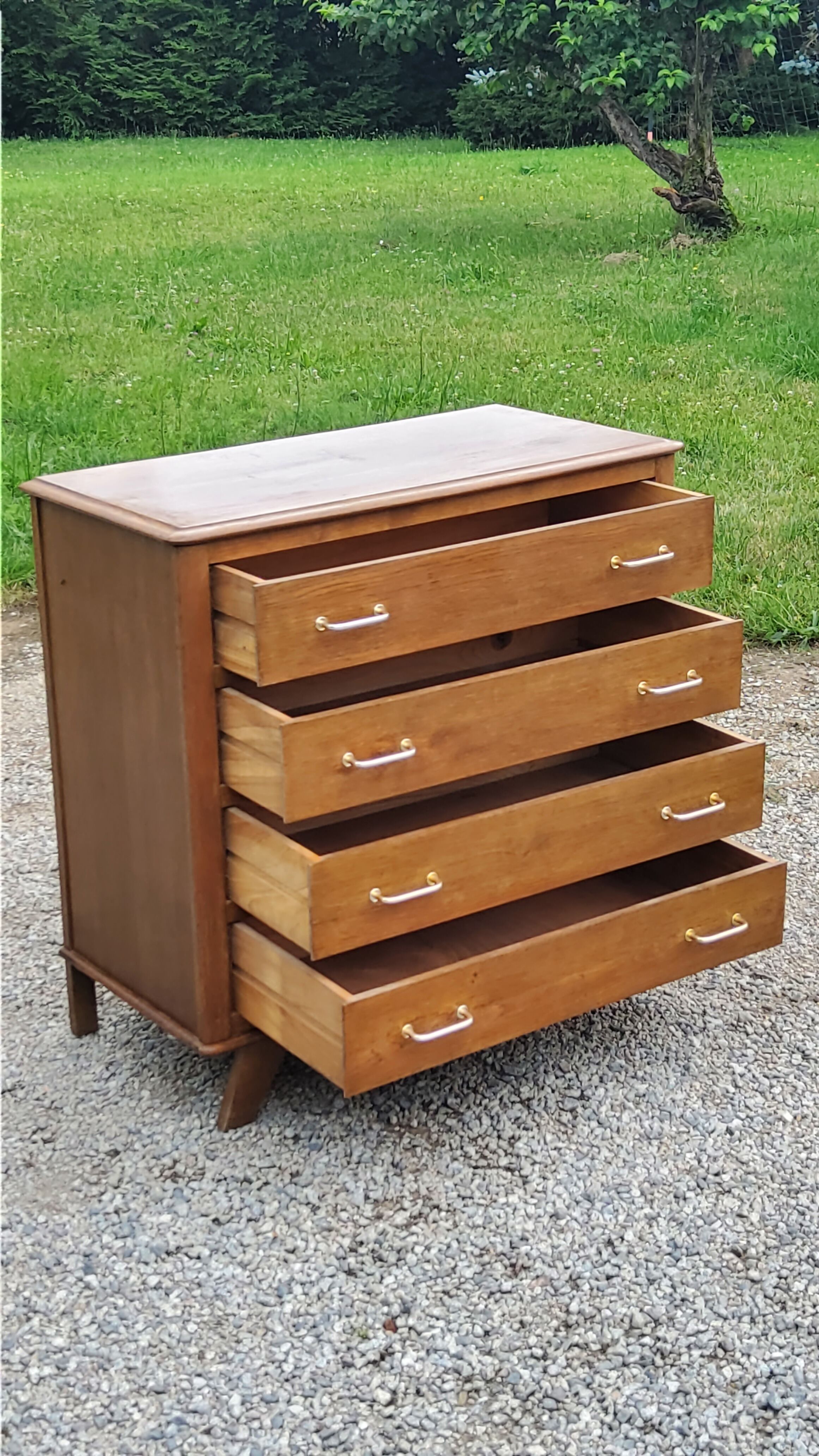 Vintage oak chest of drawers feet compass 4 drawers from the 50s