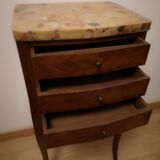 Fine marker nightstand