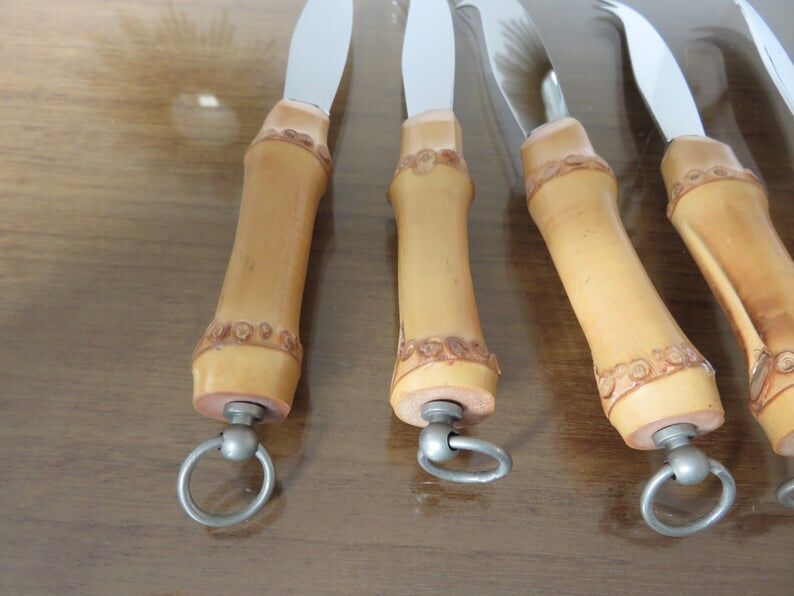 Set of 6 cheese knives, bamboo handle 60s