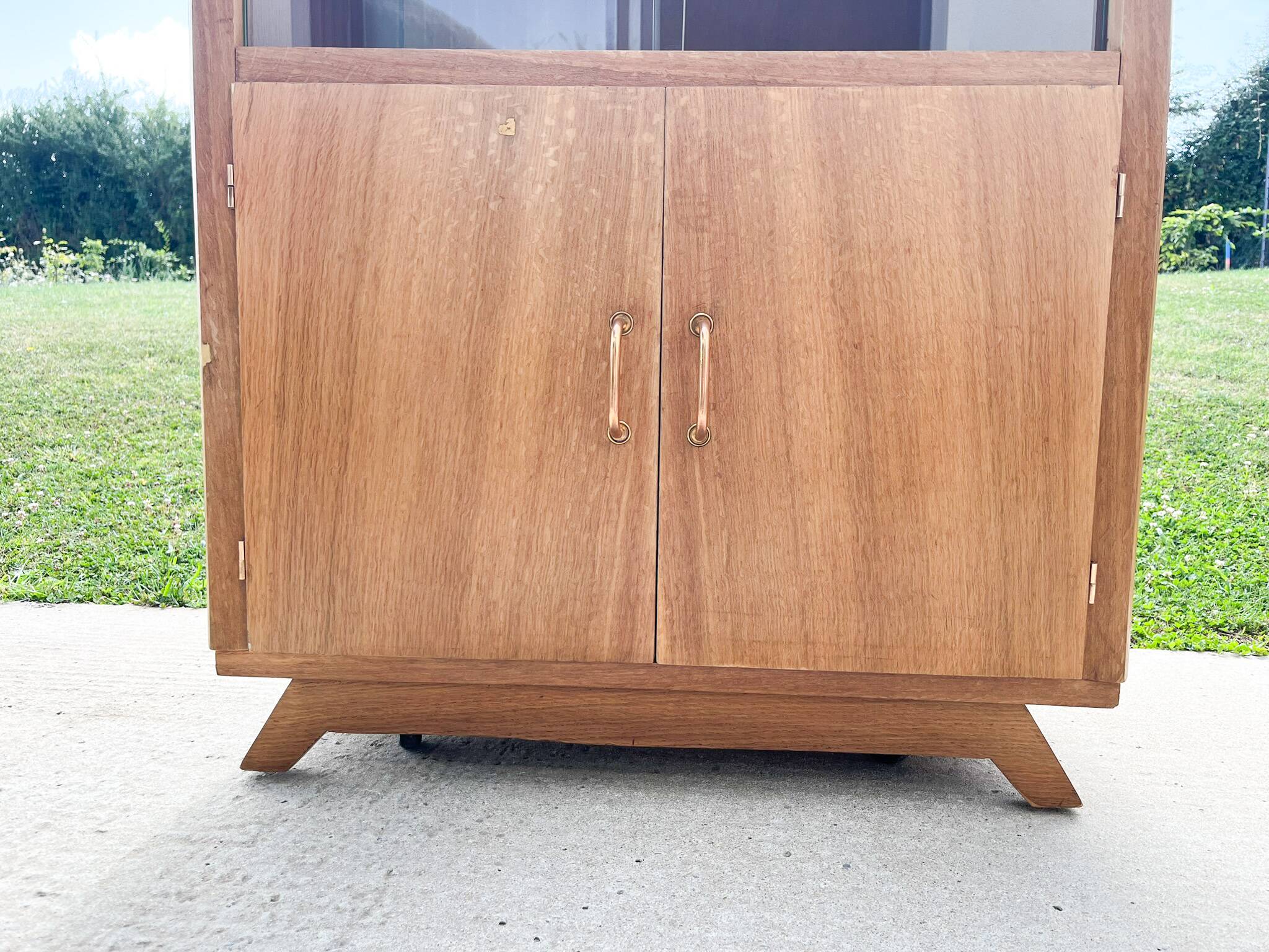 Meuble d'appoint , bar ou HI FI , pieds compas