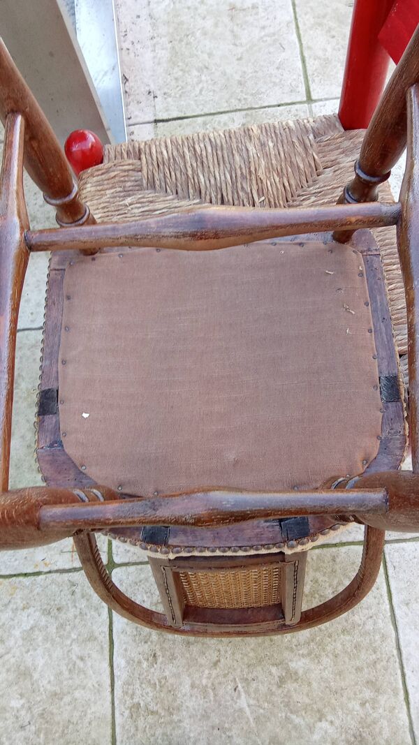 Ancienne chaise vintage ERCOL cannée