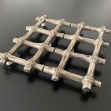 1 extendable bamboo metal shaped flat bottom