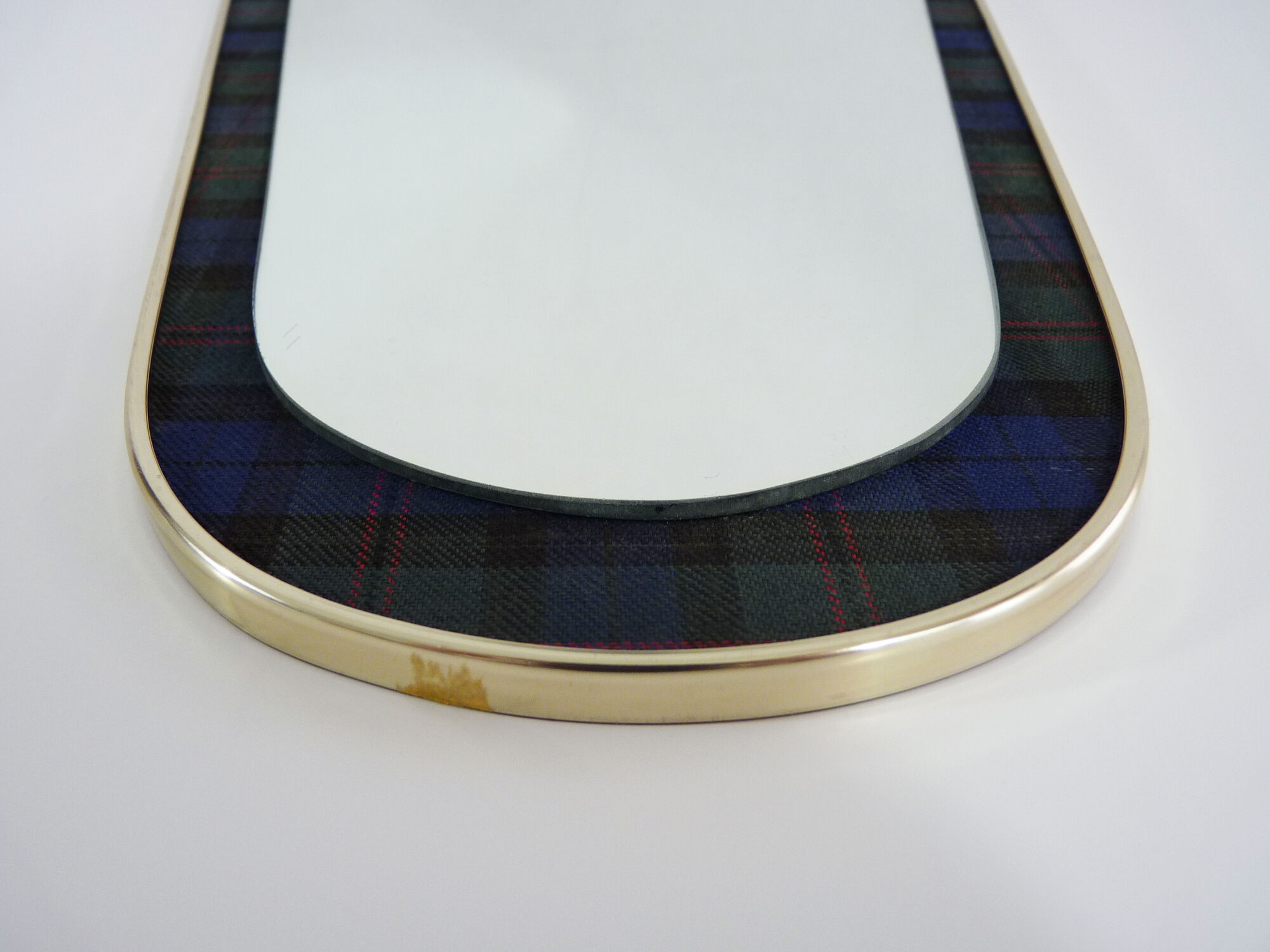 Vintage mirror in blue, green green red Scottish fabrics. Brass contour Years 60 26x43cm