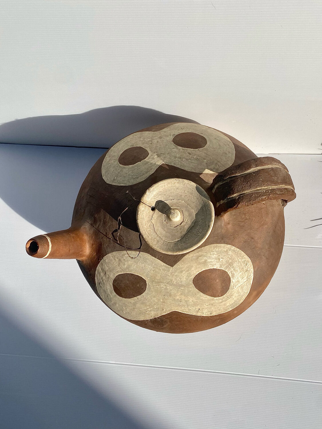 Ancient large earthenware pot from the South-West (Ariège, Rimont)