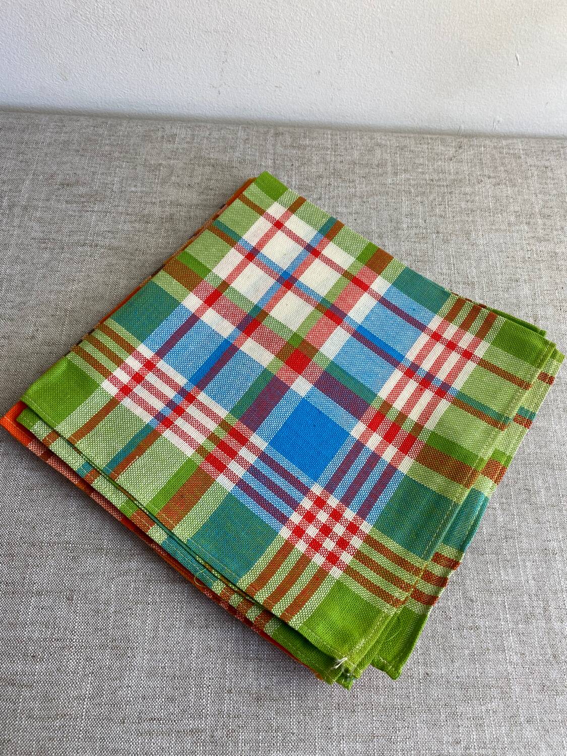 New vintage table napkins