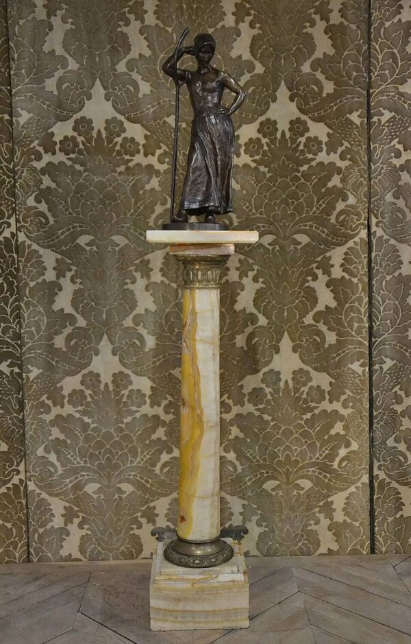 Colonne en onyx fin 19e siècle