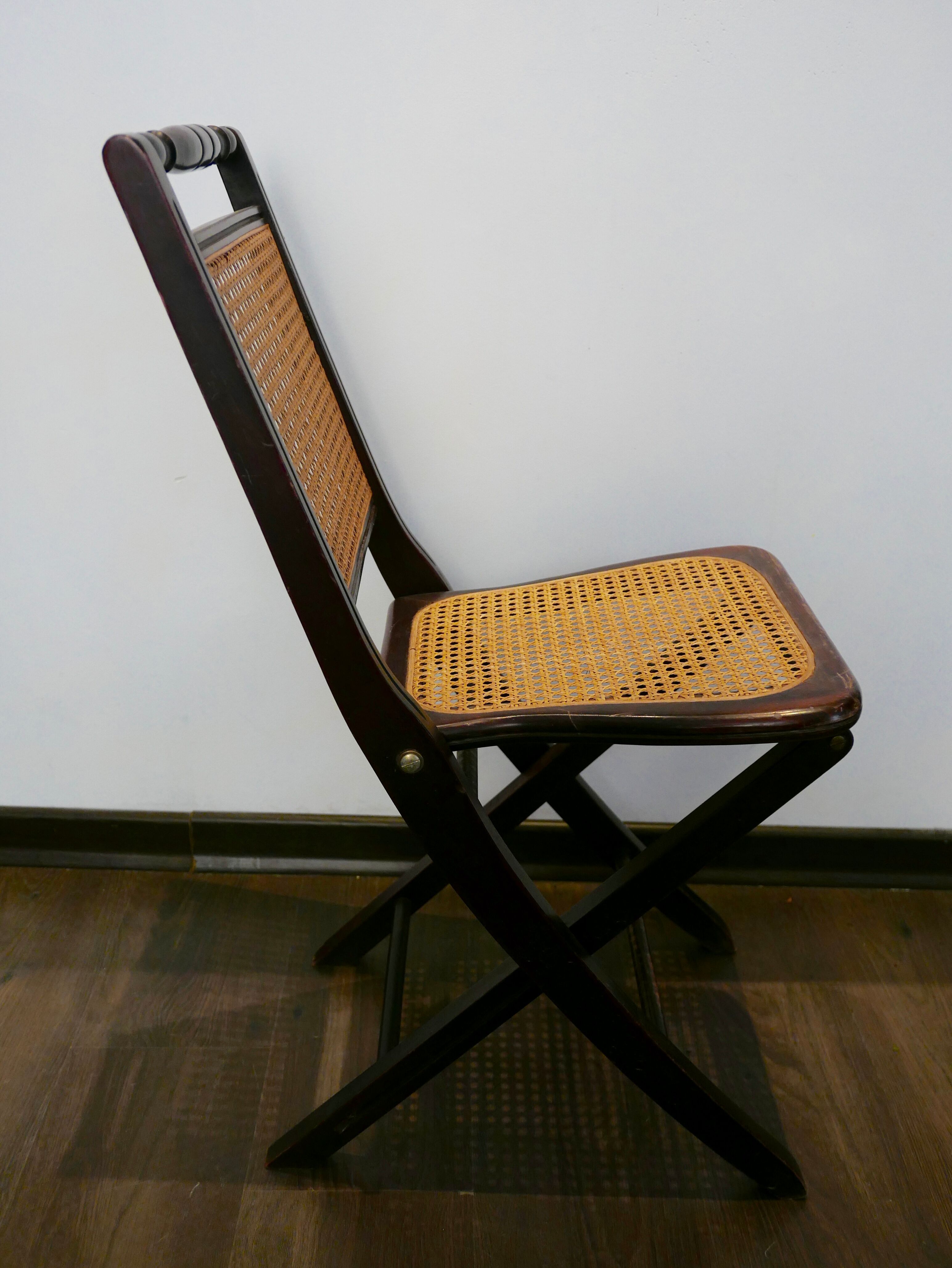 Folding chair