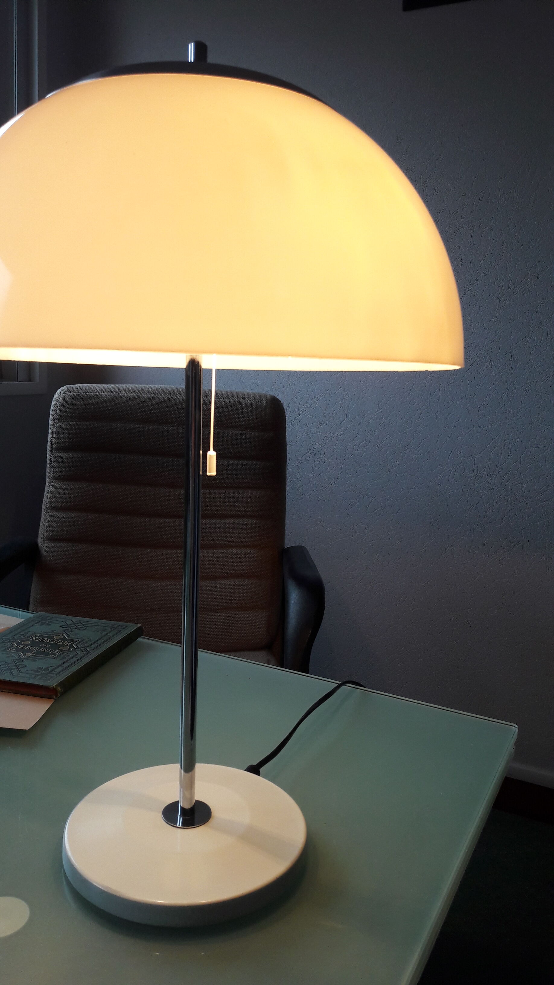 Mushroom lamp space age 1970