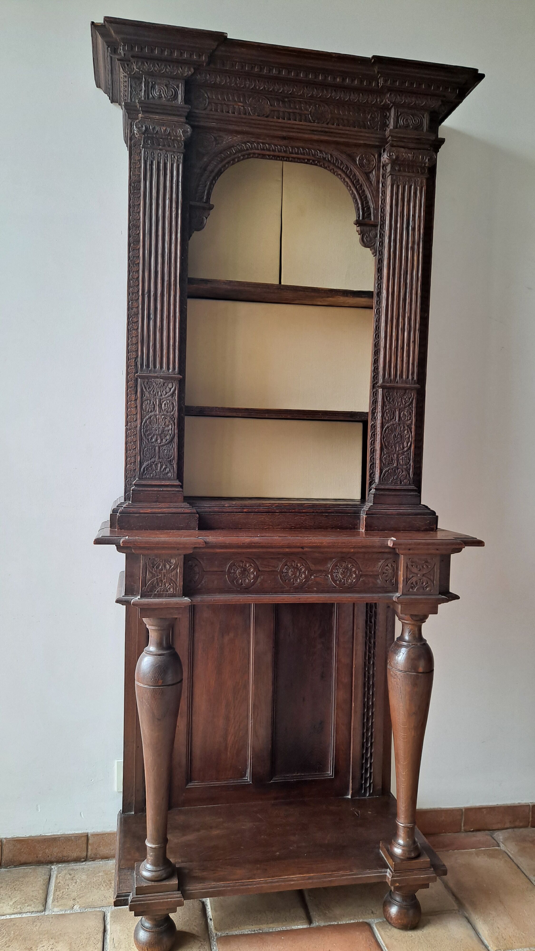 Meuble de sacristie