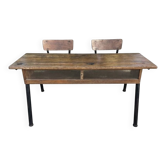 bureau d'école double avec chaises intégrées (ou pupitre d'écolier double)