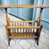 Vintage tablet magazine holder