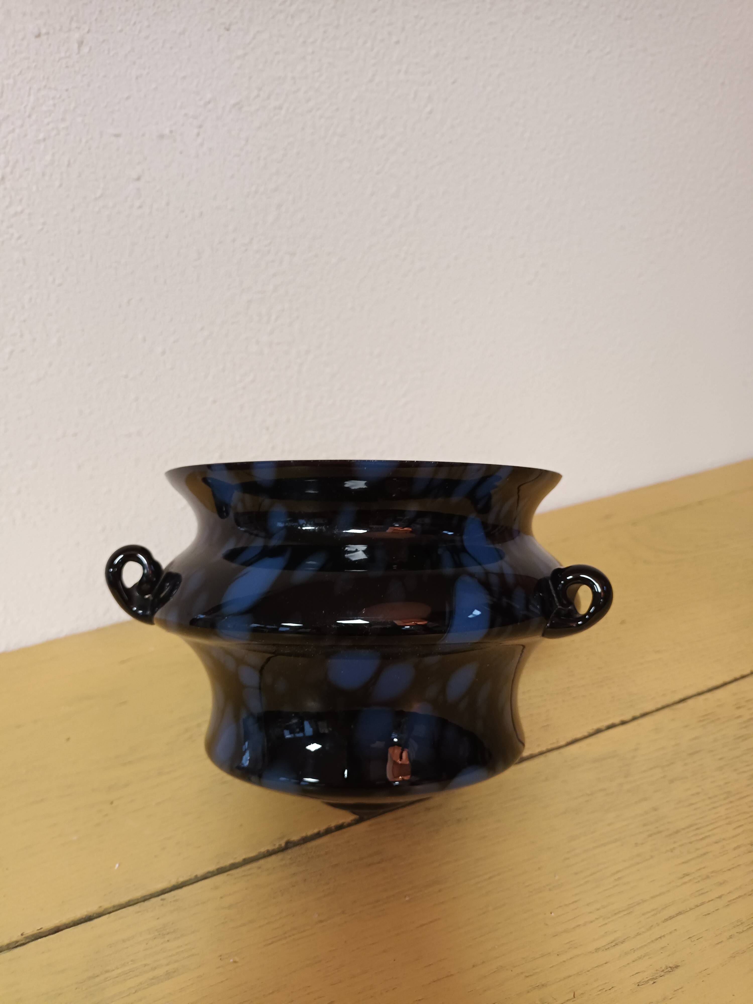 Hanging pot cover