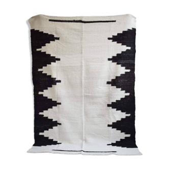 Tapis argentin 100% pure laine noir et blanc