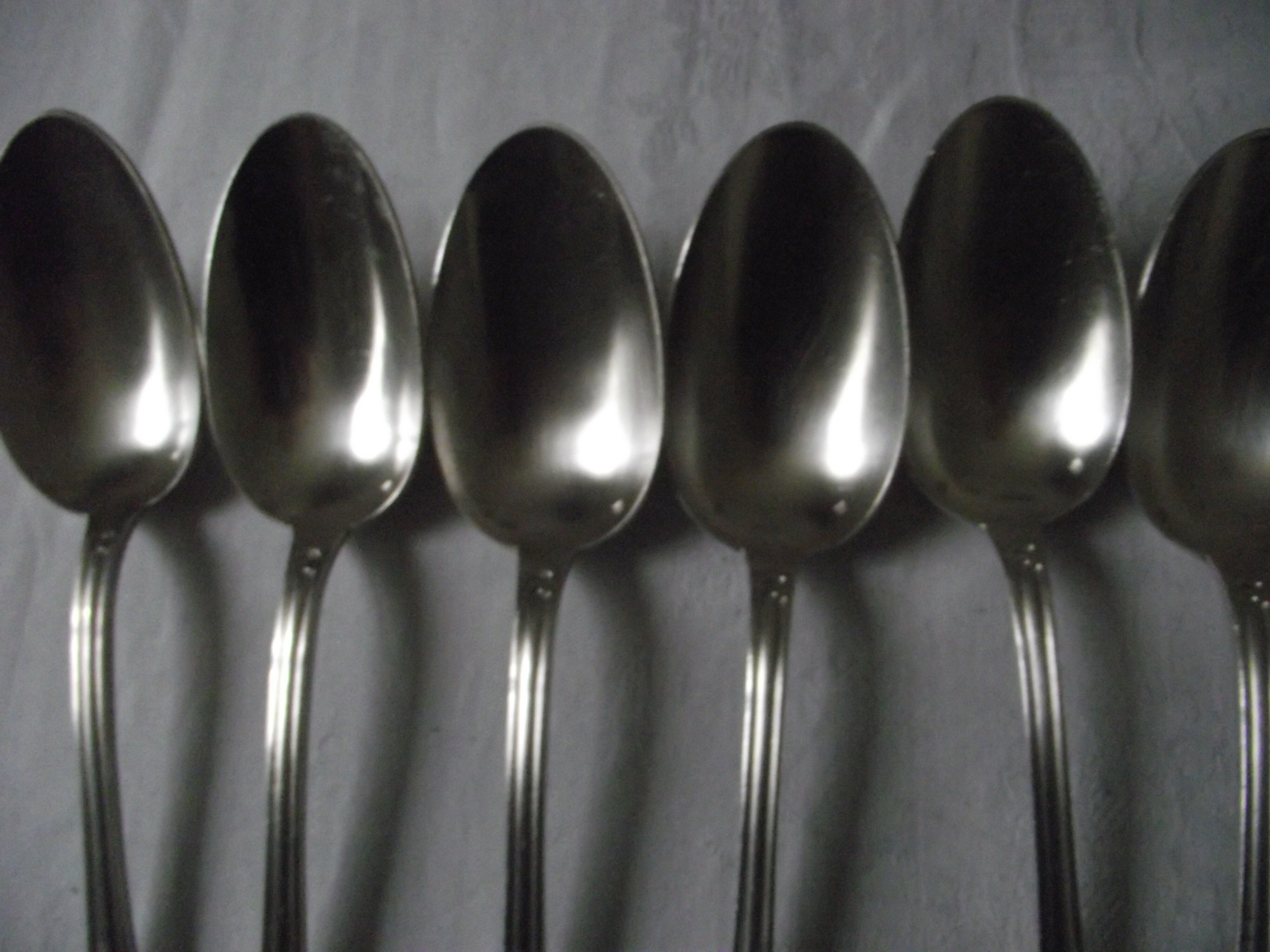Menagère 24 pieces silver metal Louis XV style.