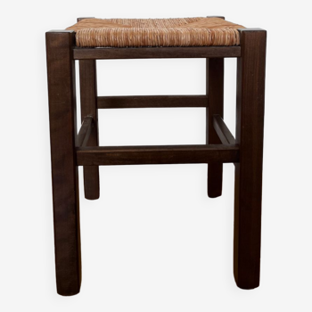 Mulched wooden stool