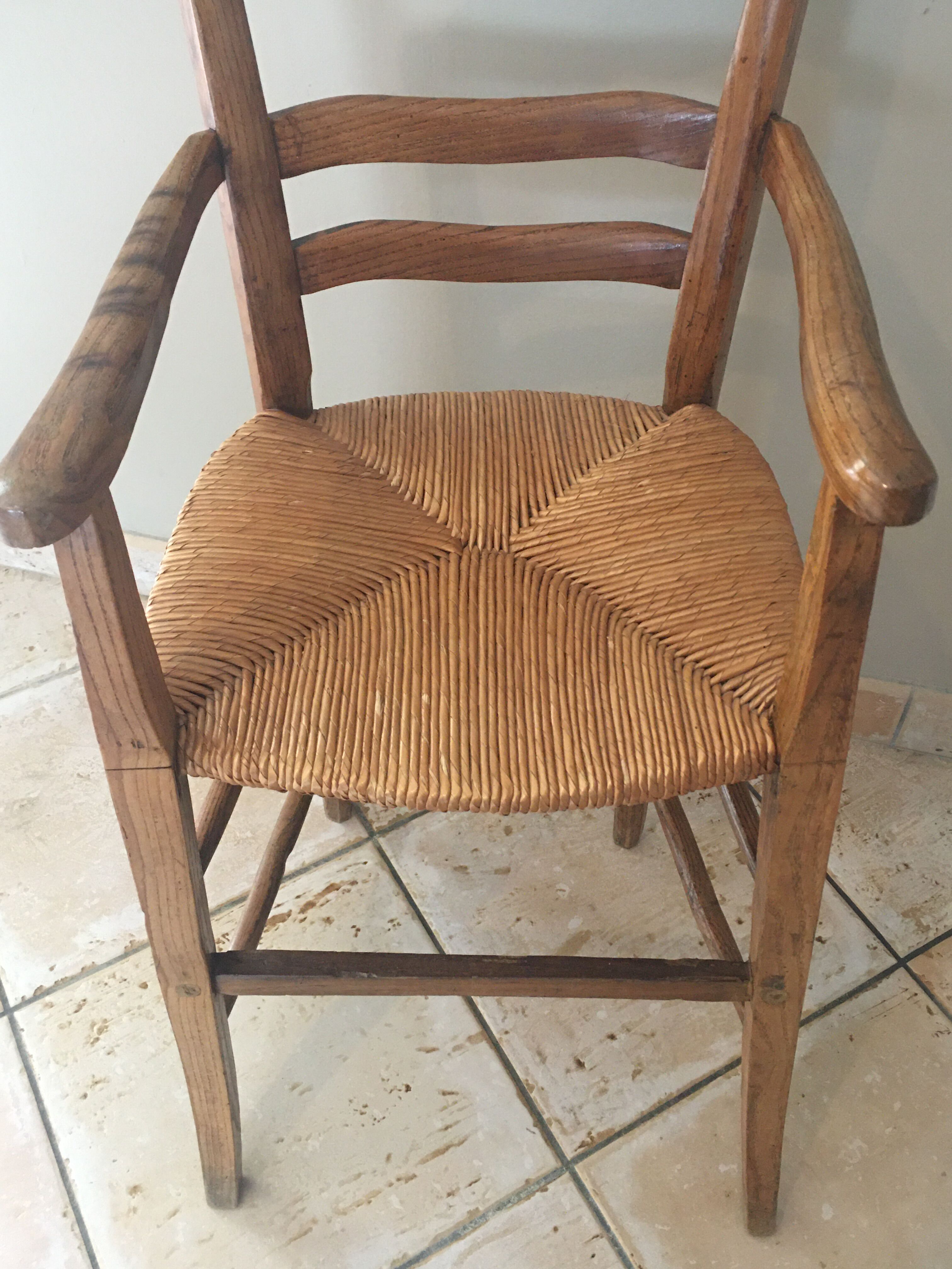 Old child high chair
