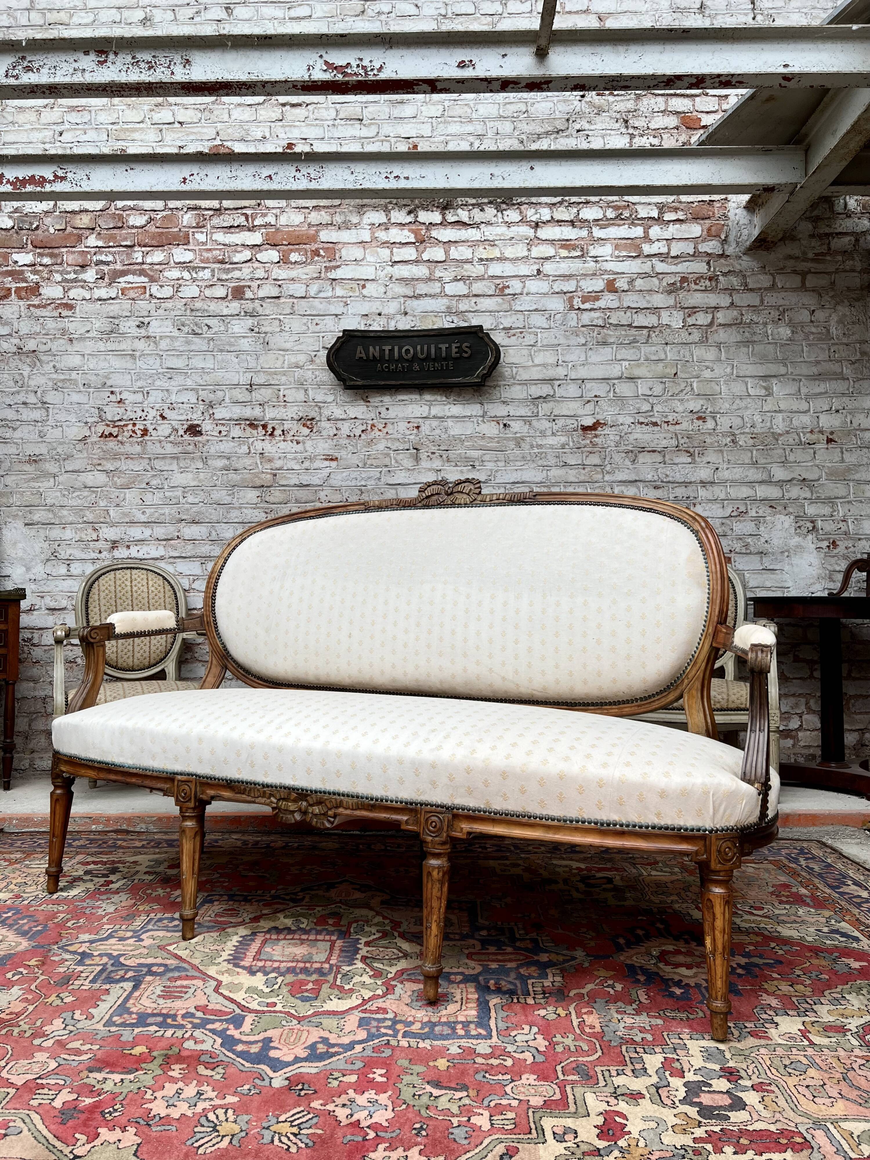 Natural wood sofa Louis XVI XVIIIth