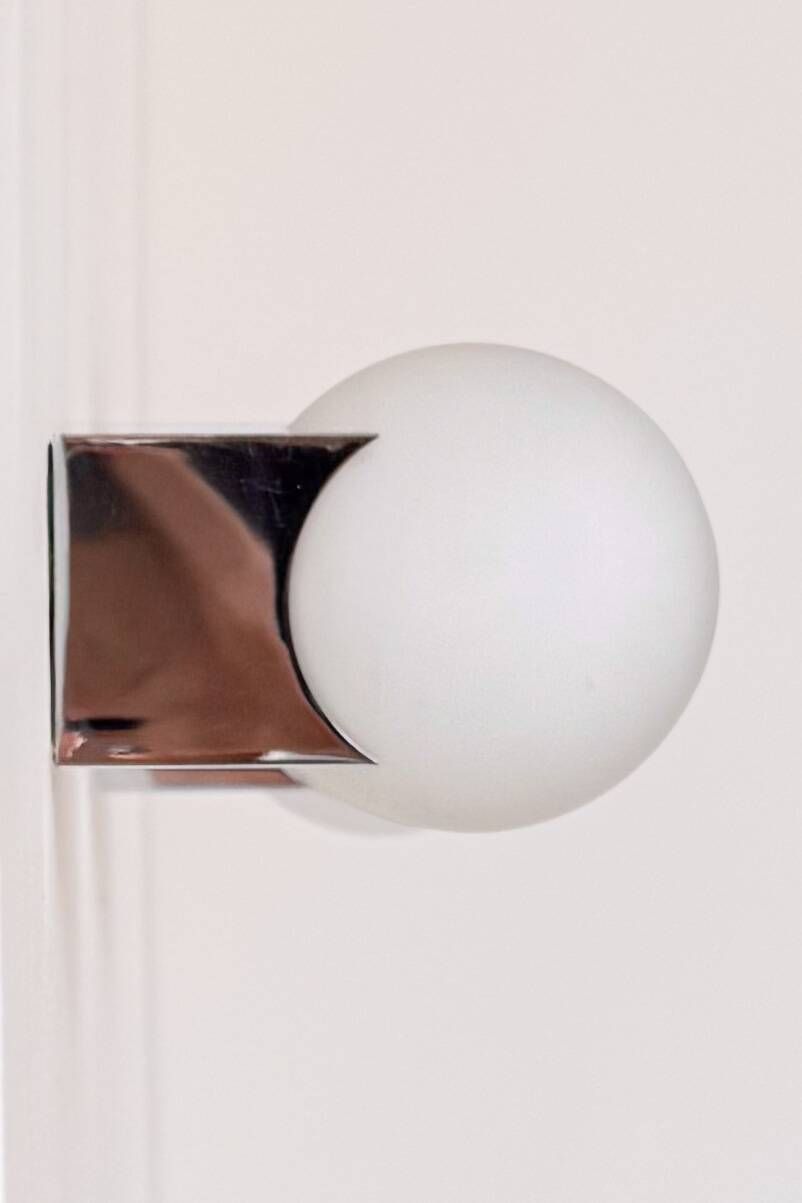 Pair of vintage wall lights in chrome and opaline, France 1990
