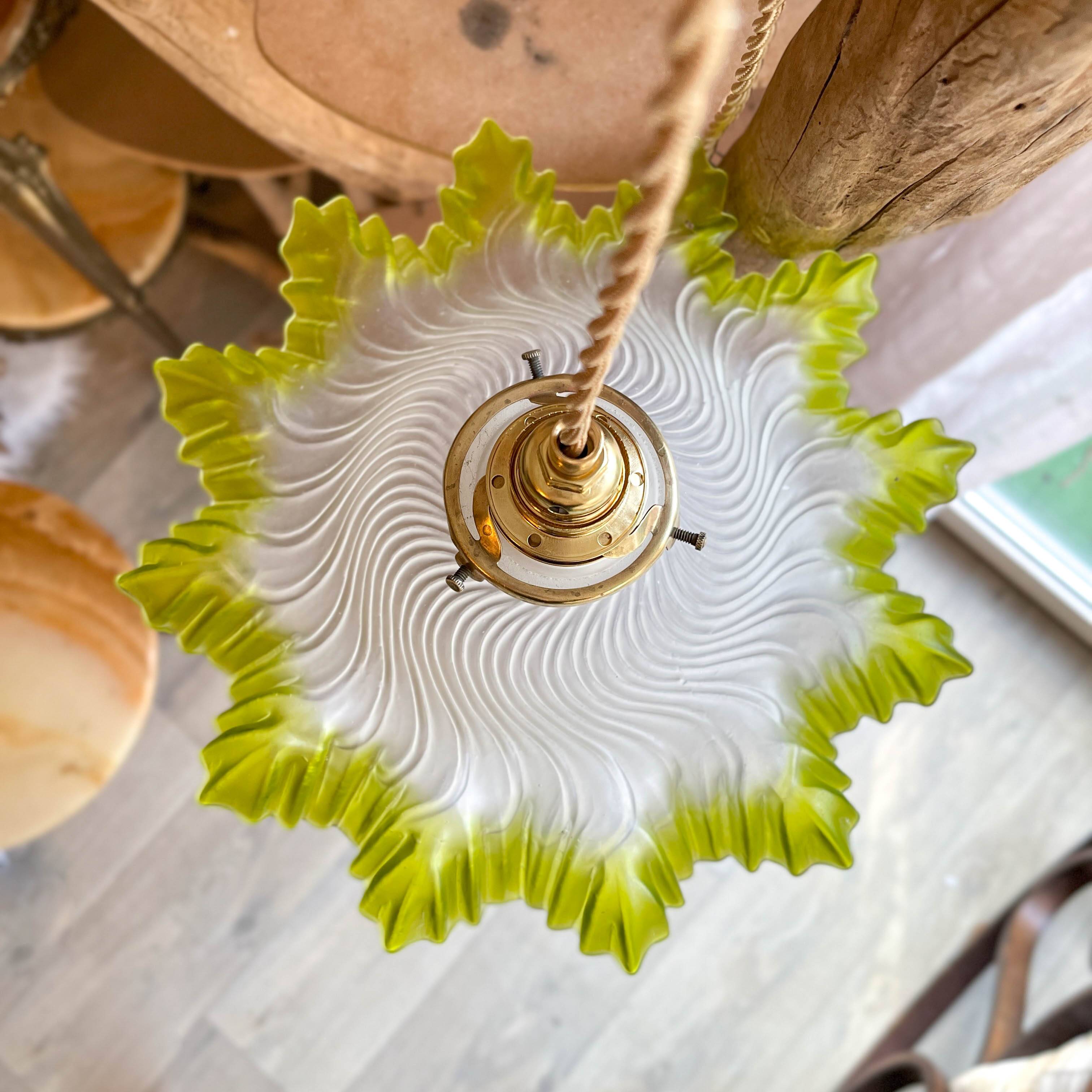 Vintage lampshade in green lace glass, customizable