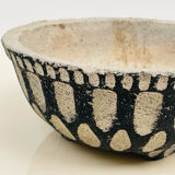 Cache-pot or planter in cement - tripod, brutalist - 1950