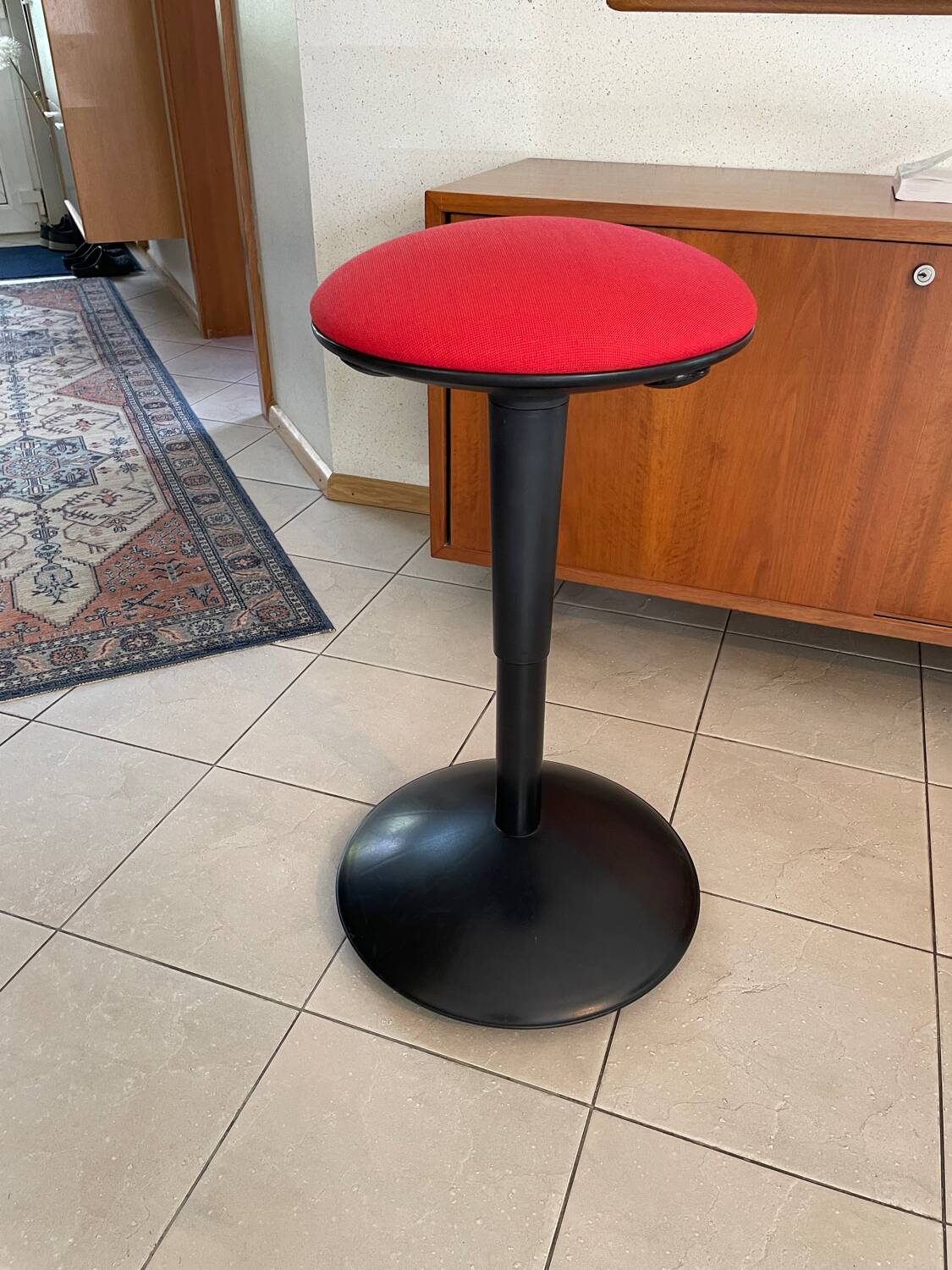 Nicholai Wiig-Hansen Vitamin Stool