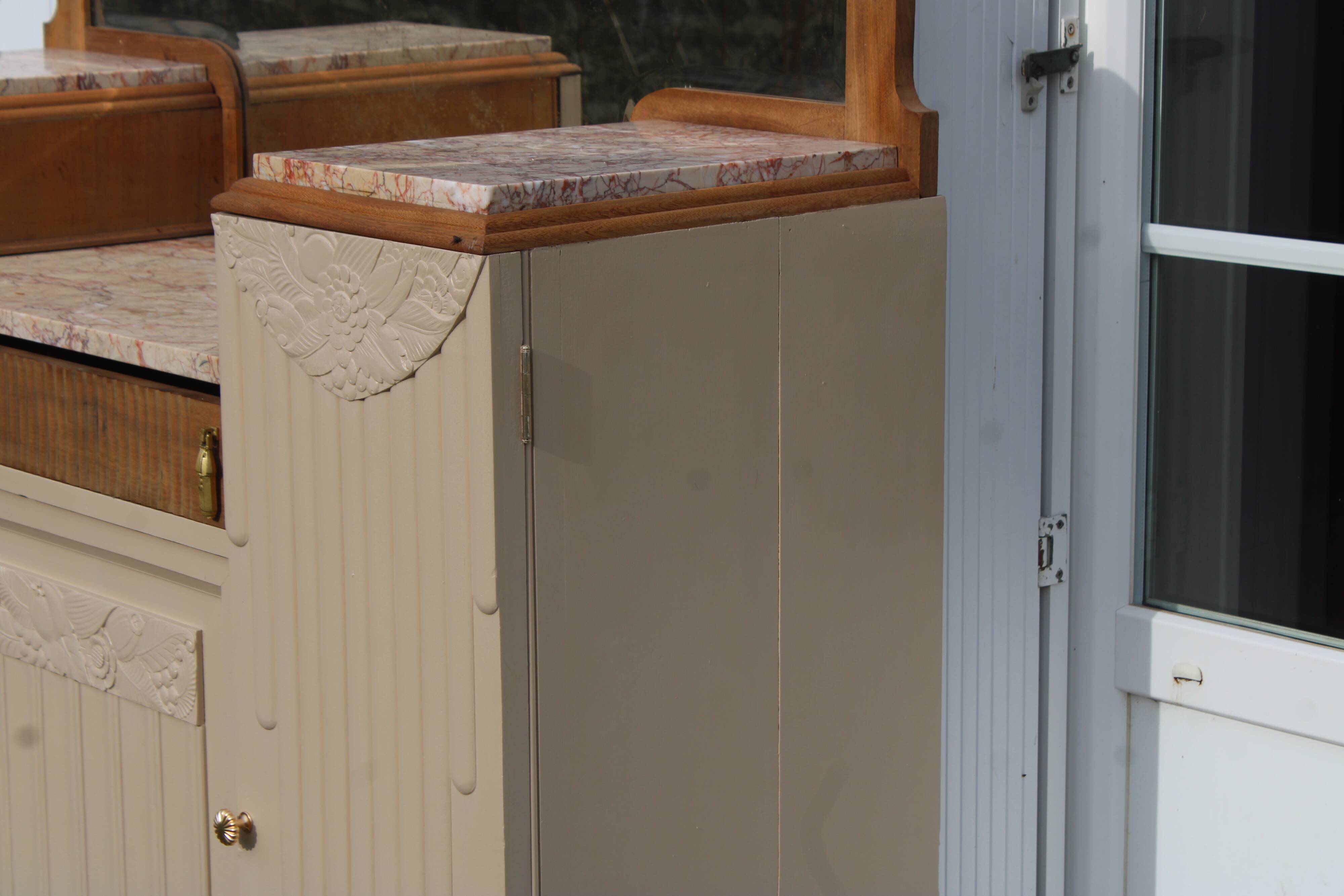 Renovated Art Deco buffet, pink marble and original mirror.