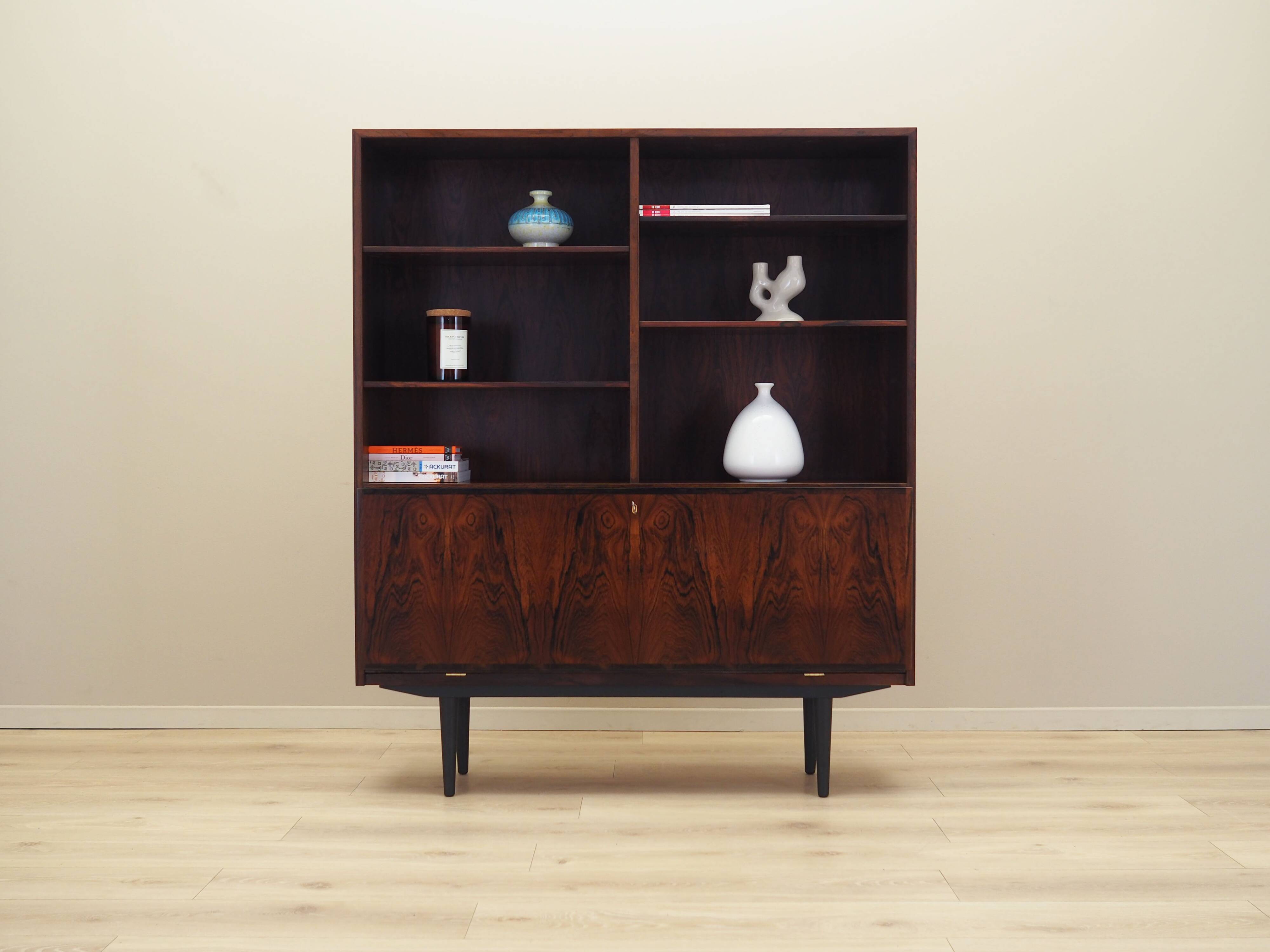 Bibliothèque danoise en palissandre par Omann Jun, années 1970