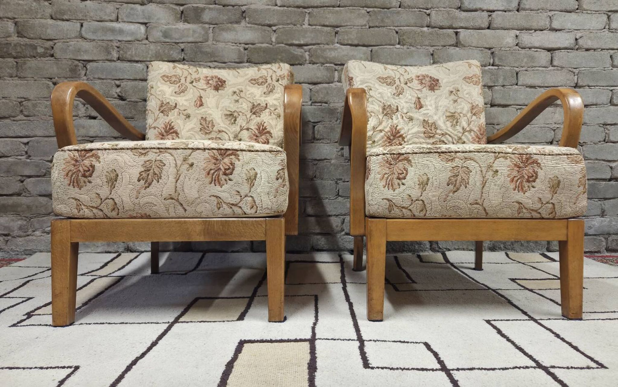 Pair of vintage Scandinavian armchairs from the 60s-70s.