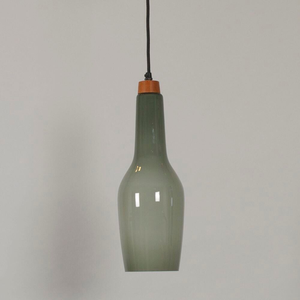 Holmeggard glass suspension lamp