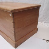 Victorian pine chest