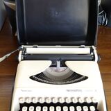 Typewriter Remington Sperry Rand model Idool II