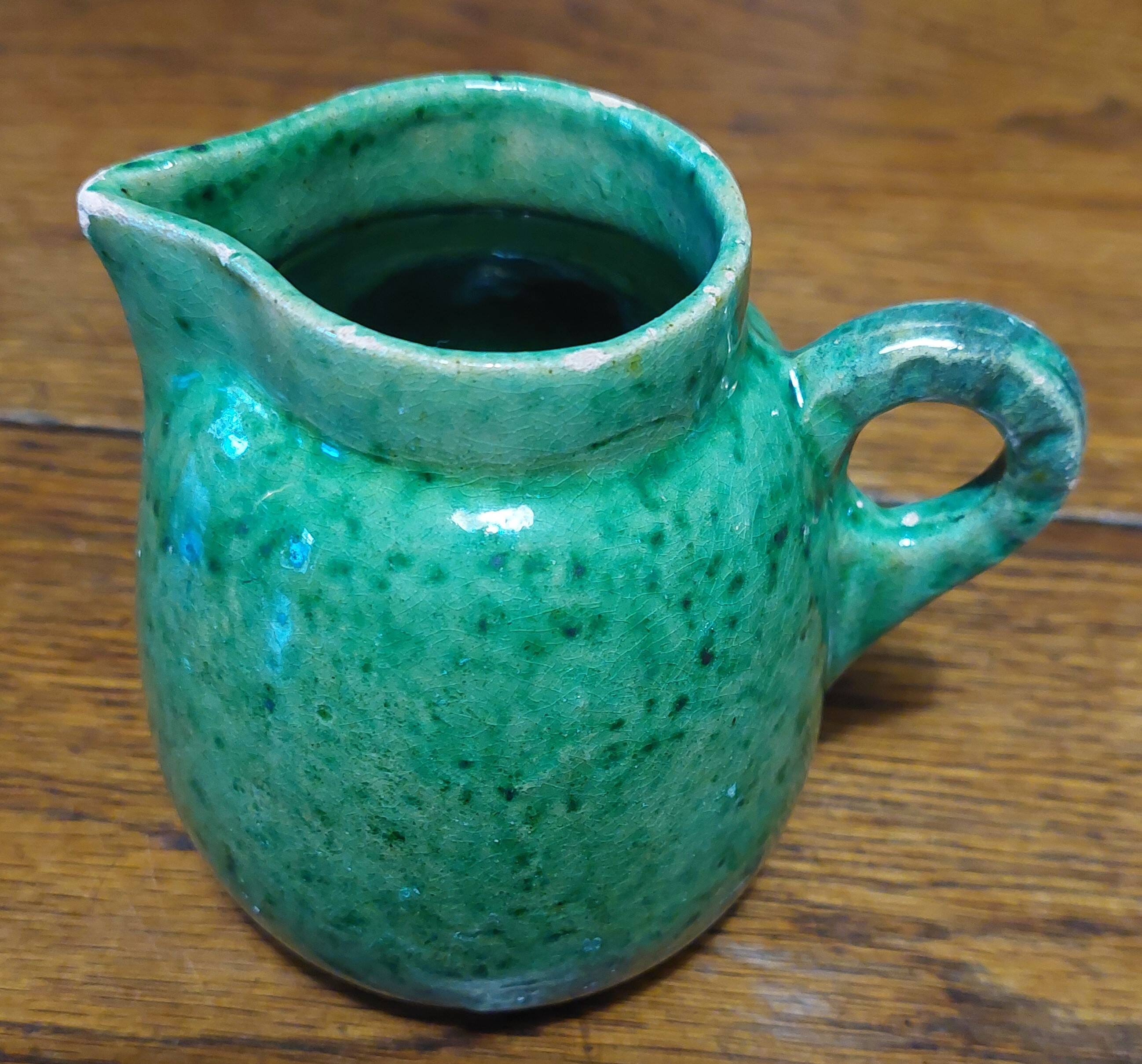 Glazed terracotta cream pot in Provence green
