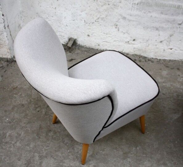 The 1950s vintage grey Chair