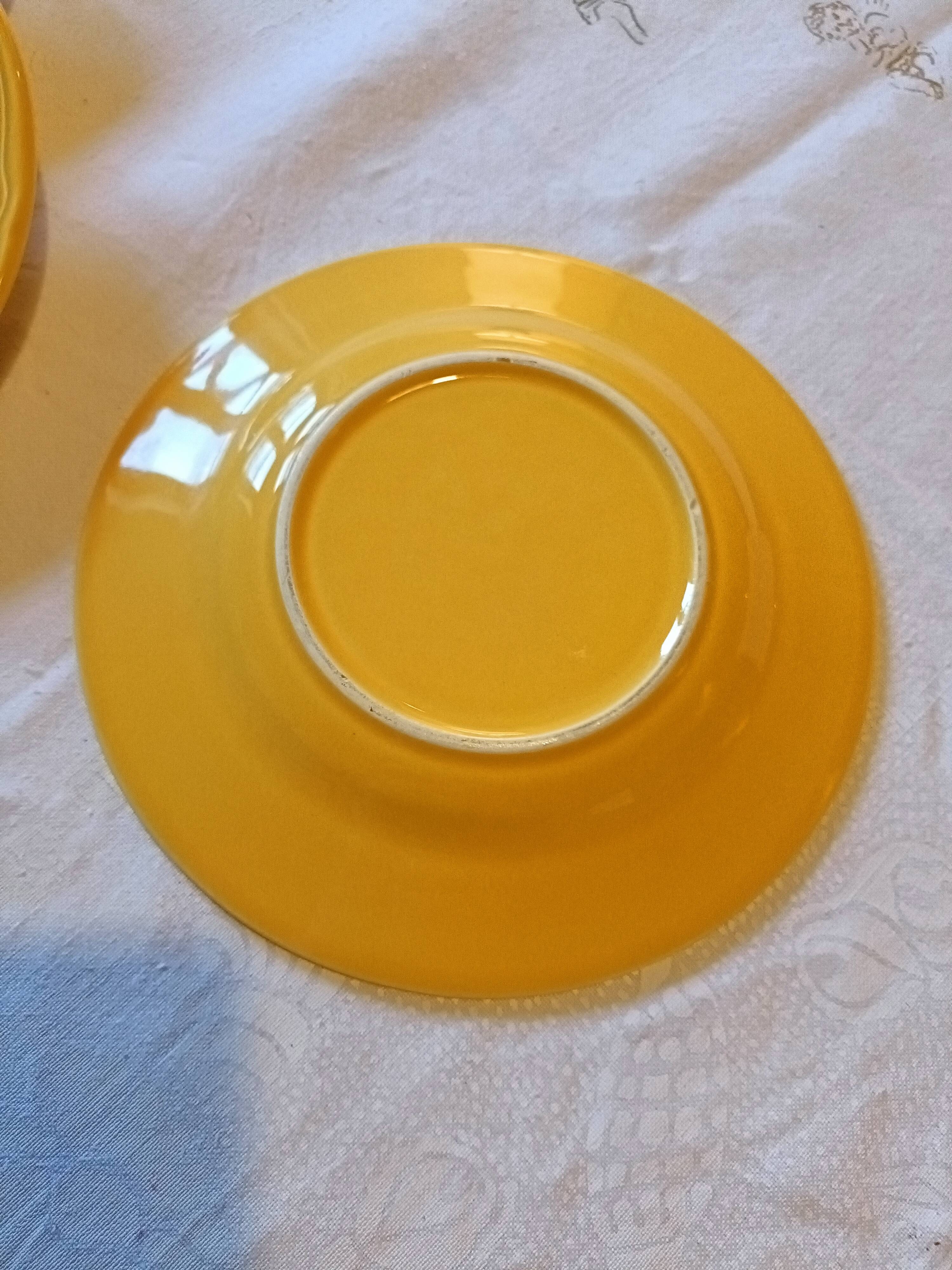 Lot de 8 assiettes à dessert