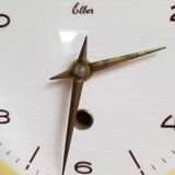 Horloge en faïence
