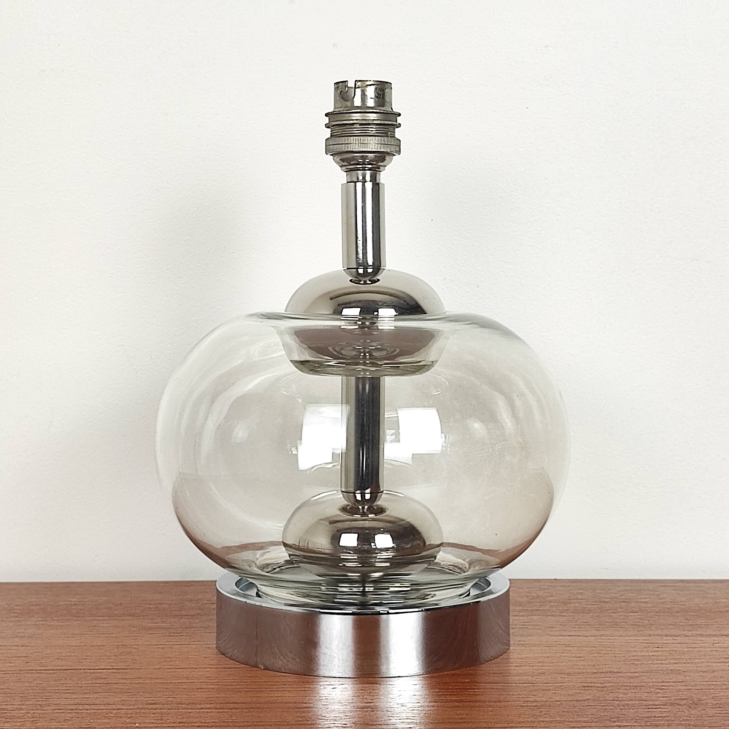Italian lamp base from the 70s