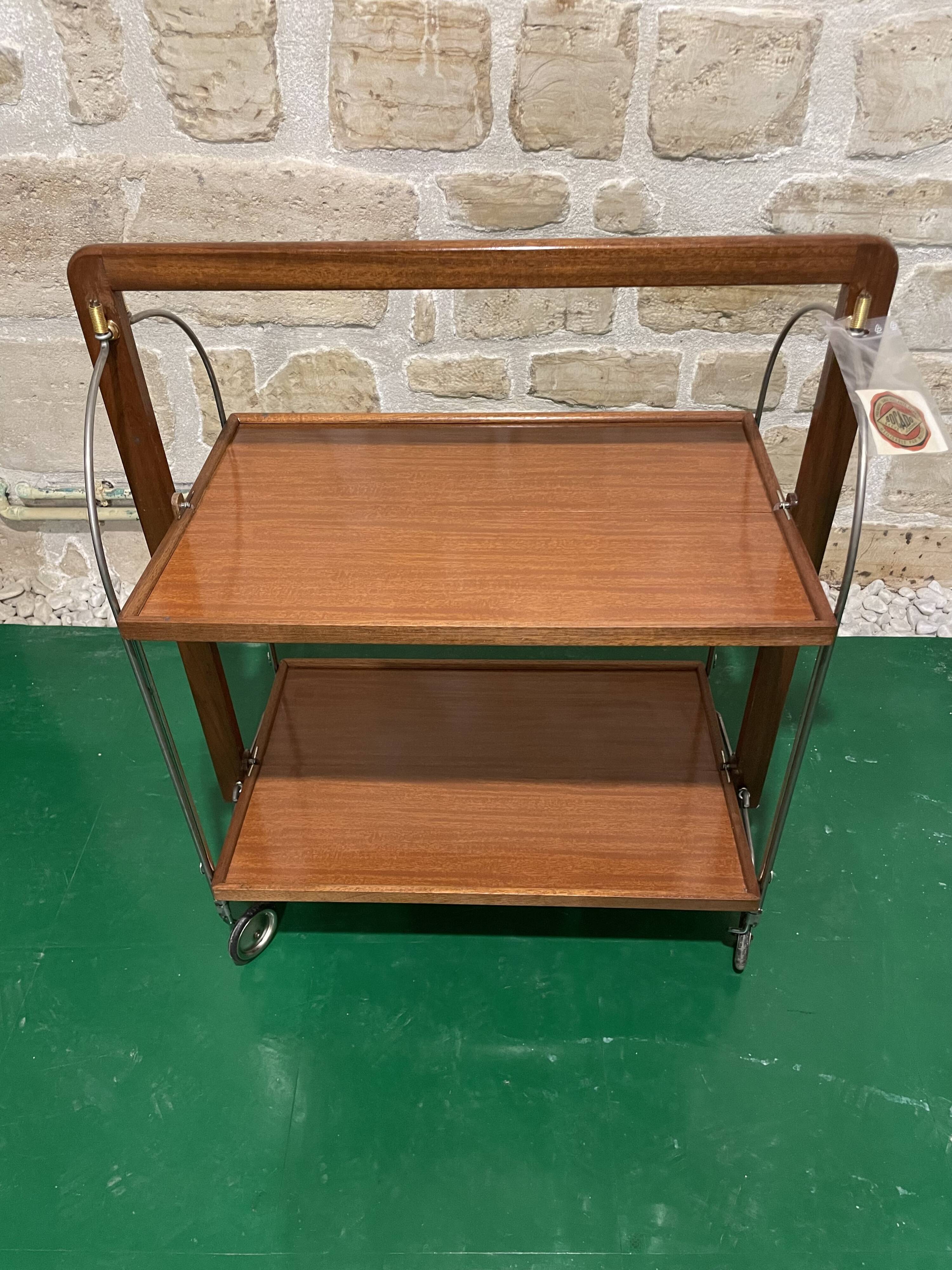 Bocado folding serving cart