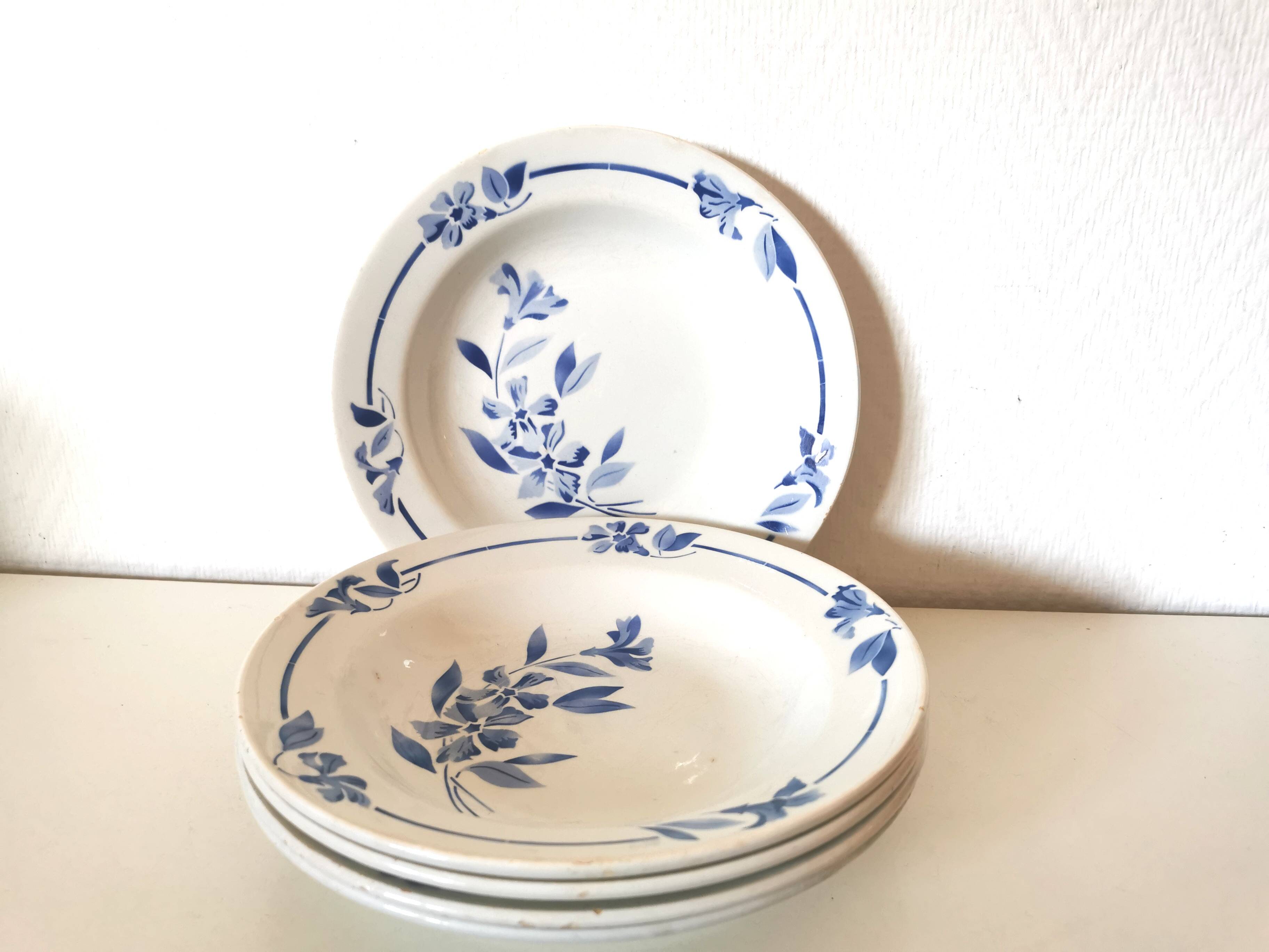 set of 5 Creil et Montereau soup plates, blue flower pattern