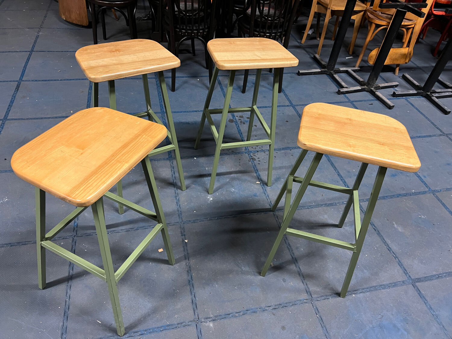 Set of 4 stools
