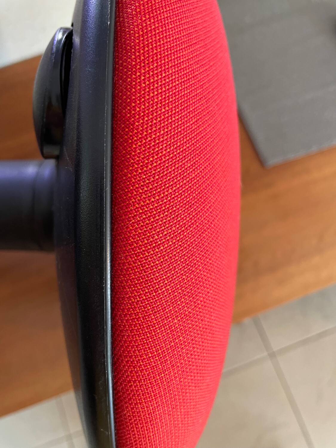 Nicholai Wiig-Hansen Vitamin Stool