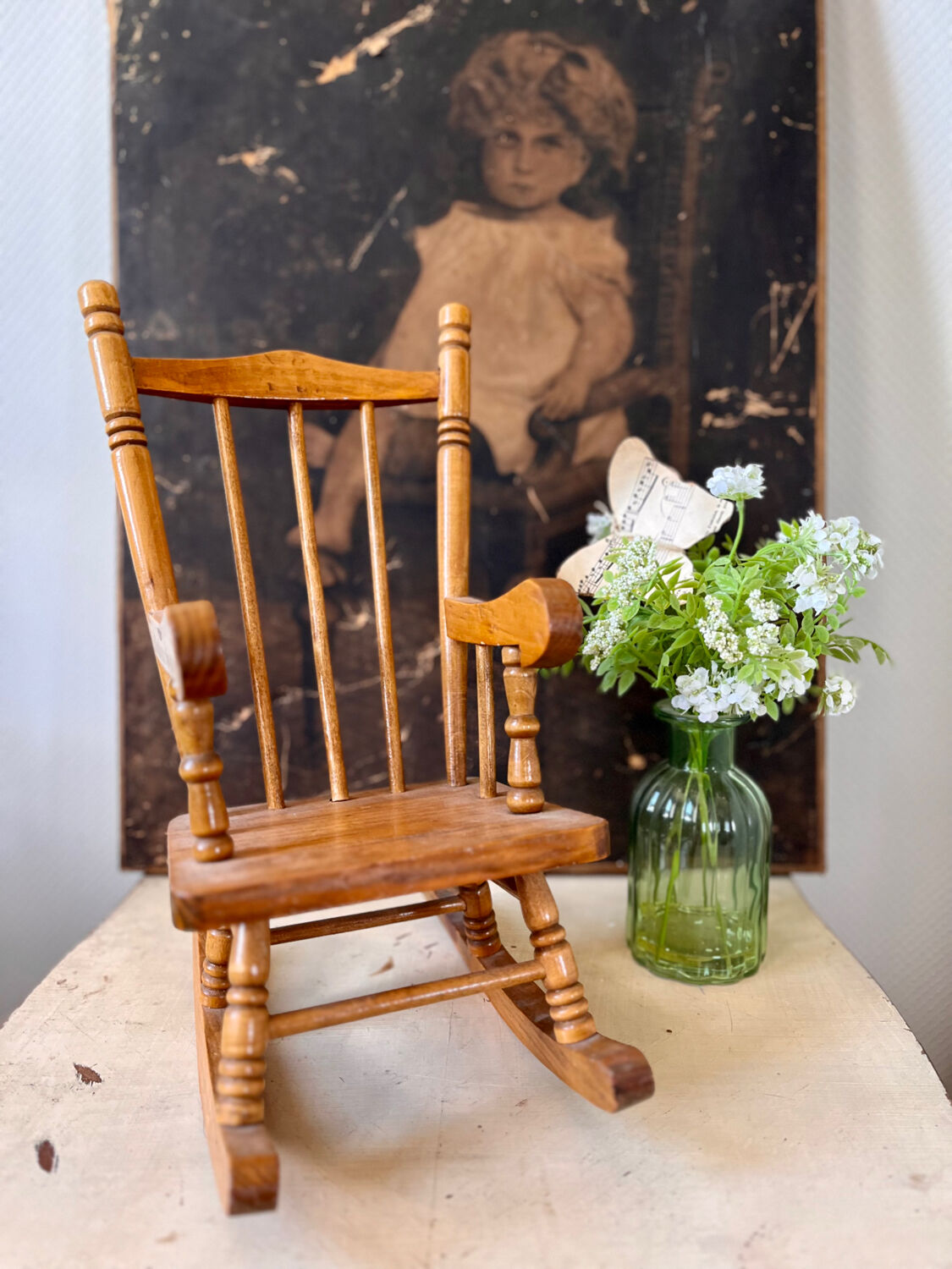Grande chaise à bascule en bois jouet enfant vintage