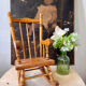 Grande chaise à bascule en bois jouet enfant vintage