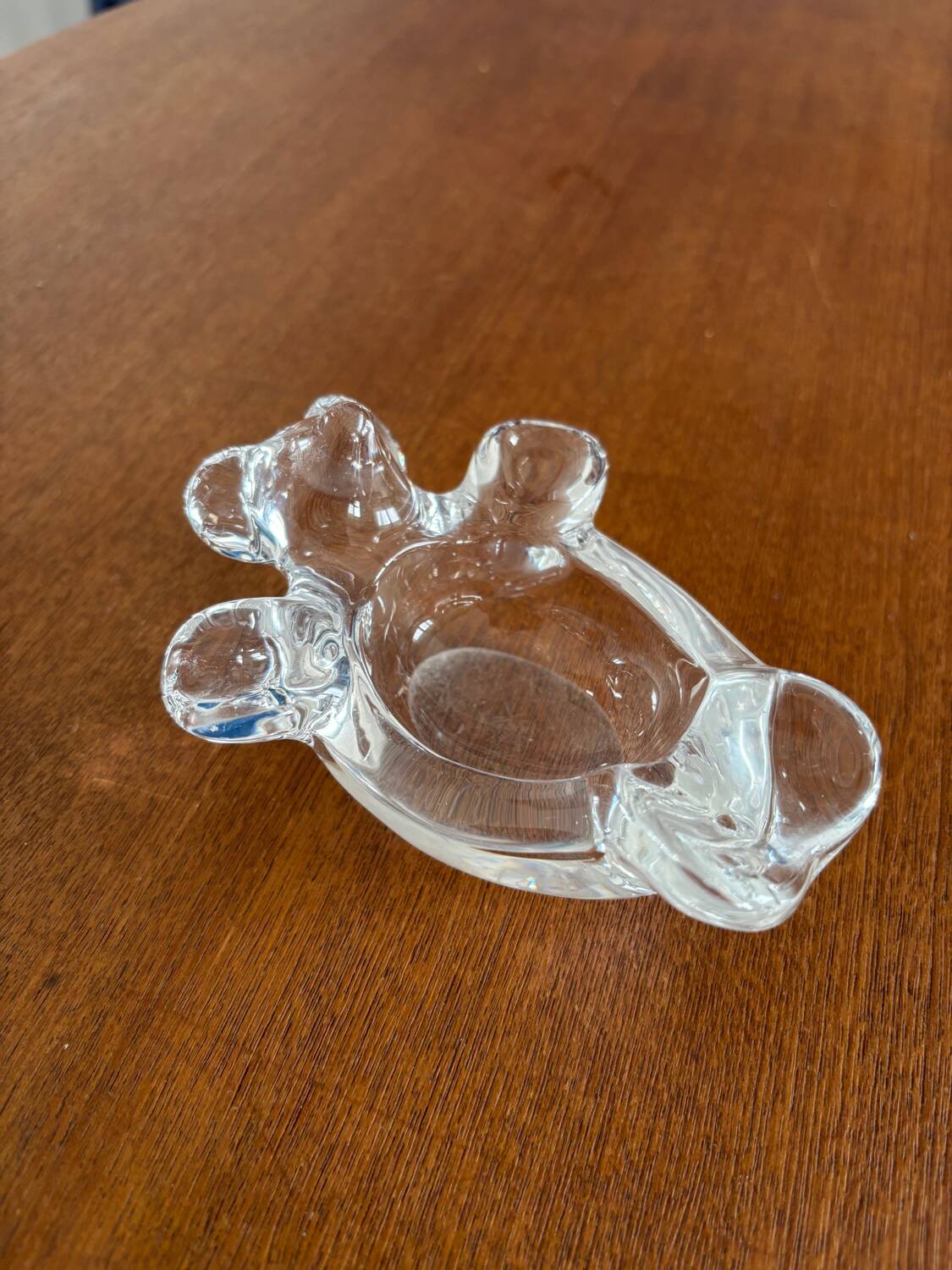 Cendrier vintage en forme d'ours en cristal de Vannes