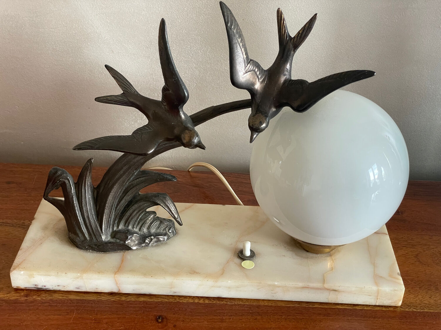 Art Deco swallow lamp