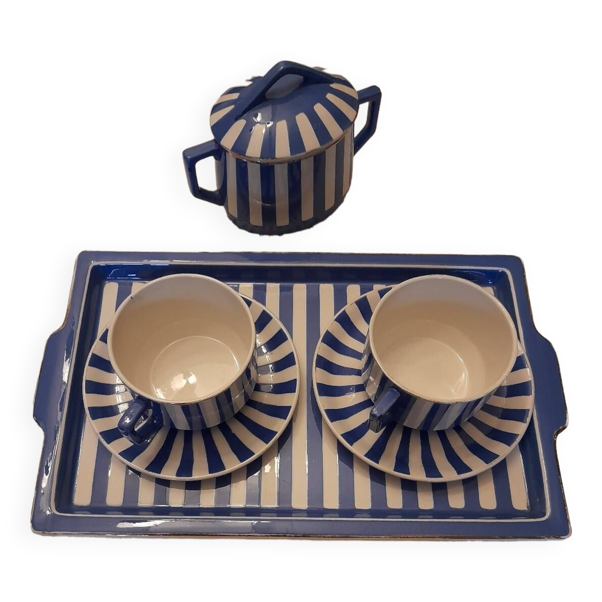 Fox Trott Sarregemine tea set.
