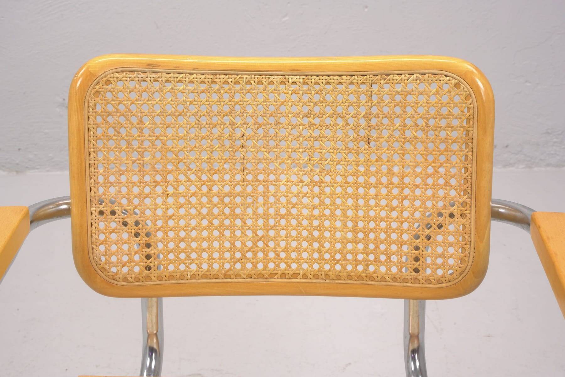 Chaise Bauhaus Cesca B64 de Marcel Breuer édition Gavina