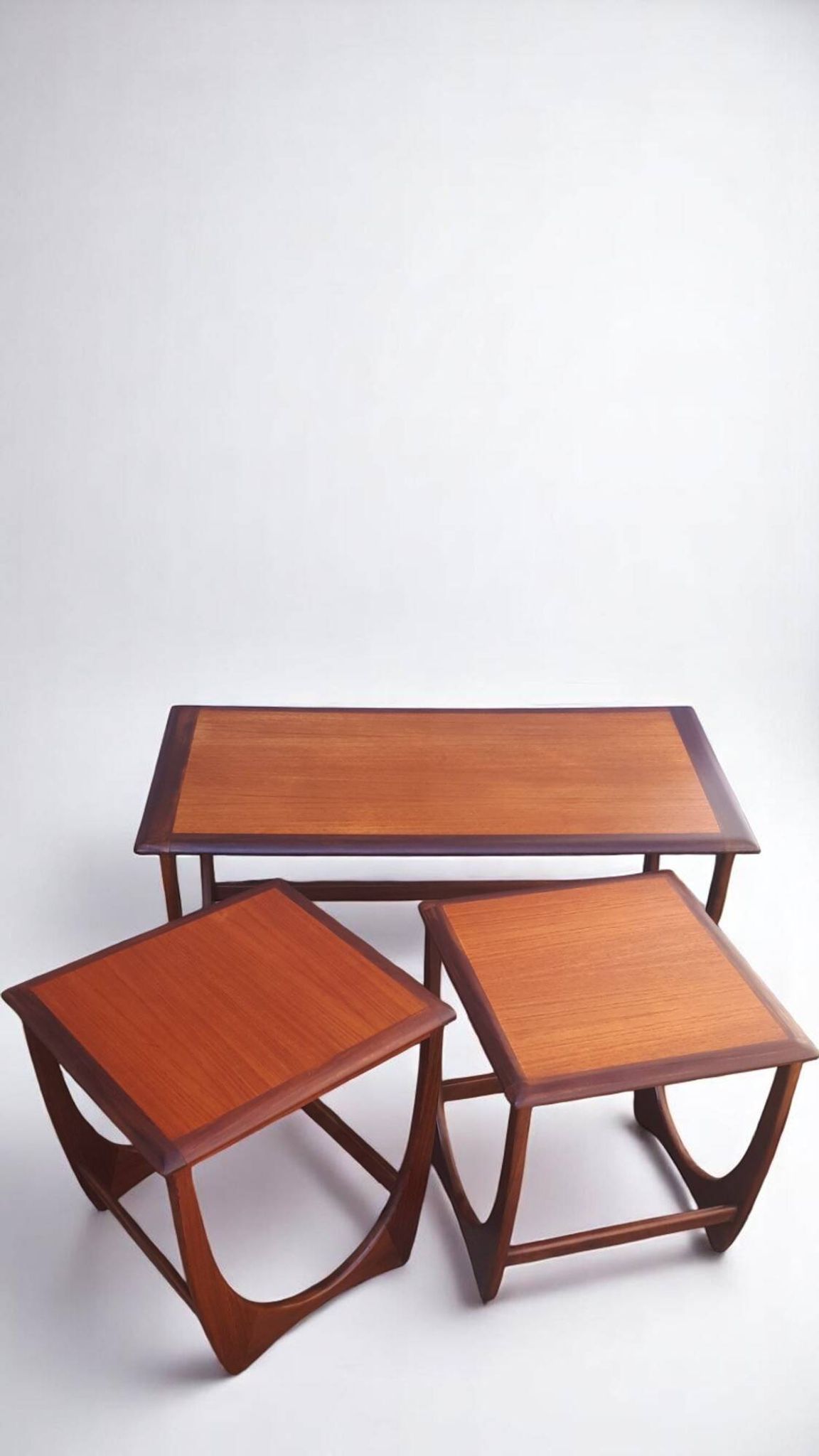 Vintage tables gigognes datant des années 1960 scandinave teck g plan