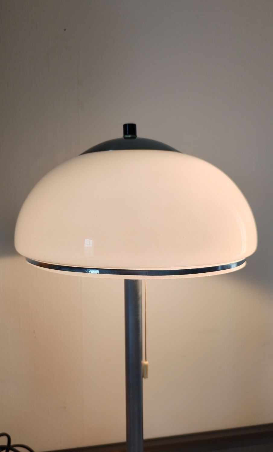 Mushroom lamp 1970 opaline